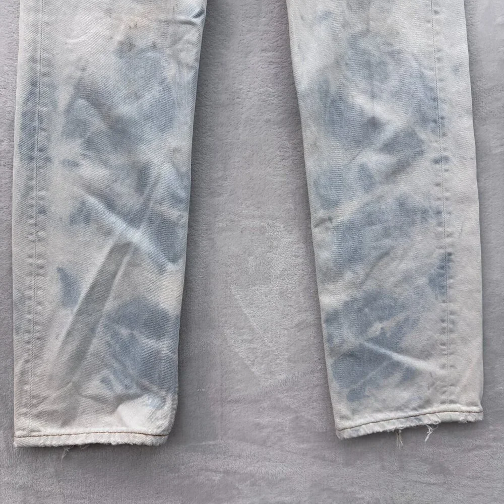 Vintage Levis 501 Jeans Men 31x32 Blue Stone Wash Straight Leg Button Fly 90s